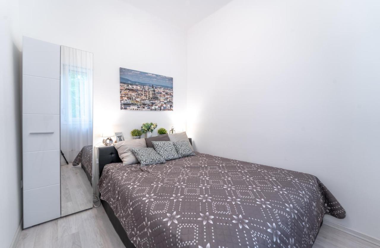 Abc Apartment Budapest Bagian luar foto
